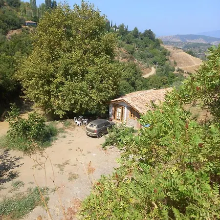Sirince Magara Deresi Evleri. Chalet Selcuk