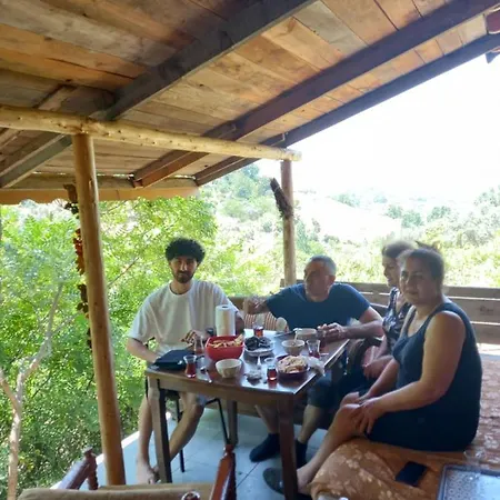 Chalet Sirince Magara Deresi Evleri.