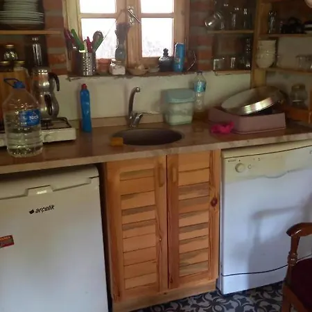 Sirince Magara Deresi Evleri.